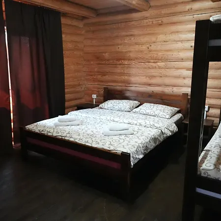 сонячна Hotel Solotvyno