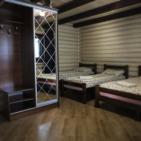 сонячна Hotel Solotvyno